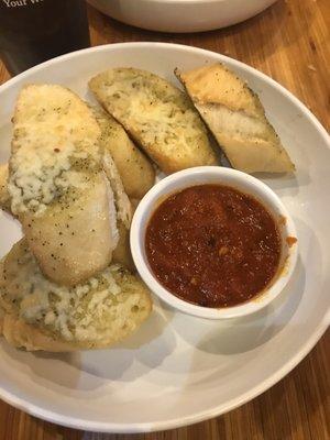 Cheesy garlic bread