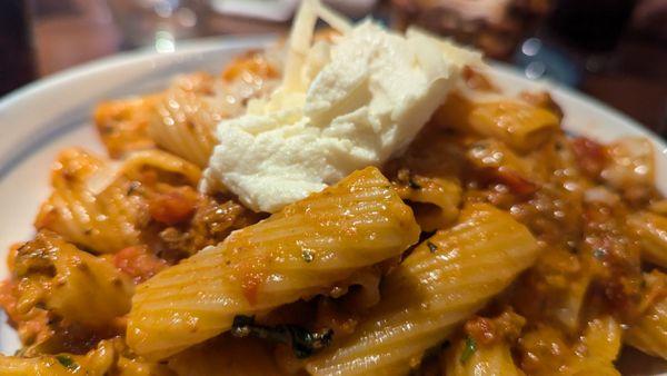 Rigatoni Bolognese