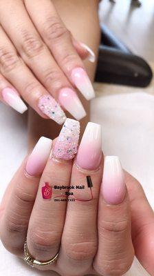 Pink and white ombré nails