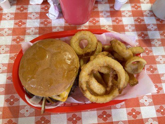 Grilled onion cheese burger, (home made) onion rings