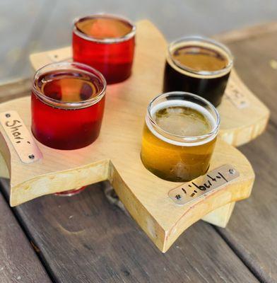 4 beer flight.