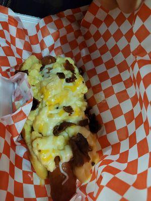 Mac and Cheese hot dog