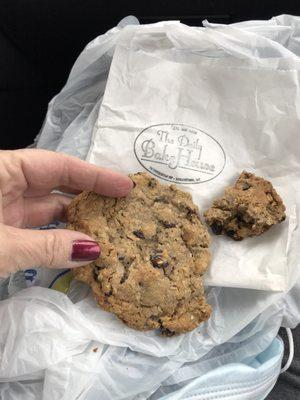 Oatmeal Raisin Walnut Cookies