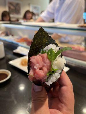 Blue fin Otoro hand roll