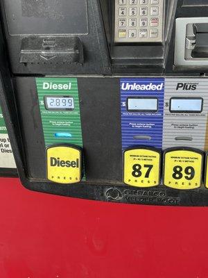 5/7/23 $2.89 for diesel - can't remember the last time I paid that little:-)