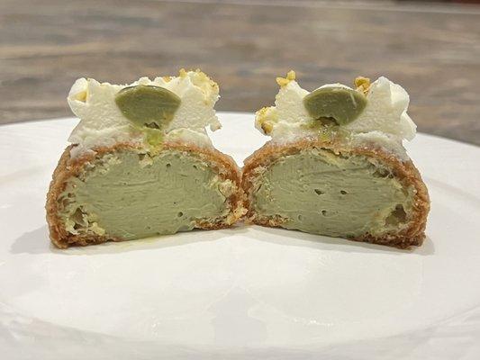 Pistachio cream puff