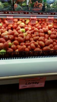 Makes no sense to buy Roma tomatoes in Publix when they're .59 lb. here!