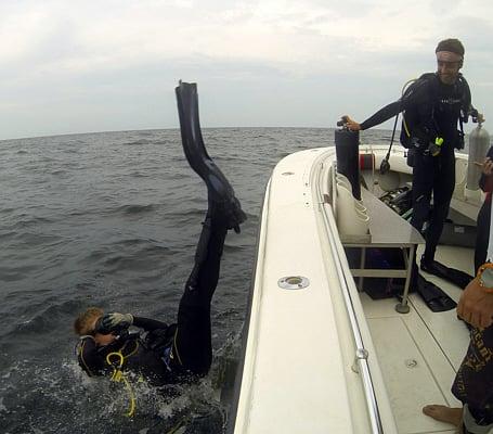 Scuba Diving in the Gulf on the Easy DIver