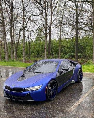 BMW I8 came in for a full color change