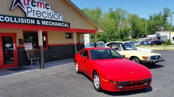 A 1987 Porsche 944 That was restored to its natural beauty.