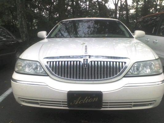 Lincoln Town Taxi