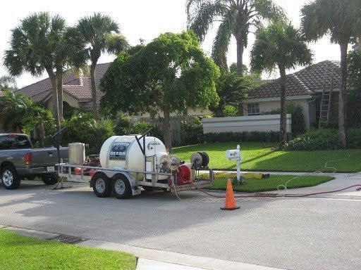 Roof Cleaning Near Me