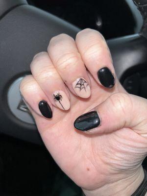 HALLOWEEN NAILS