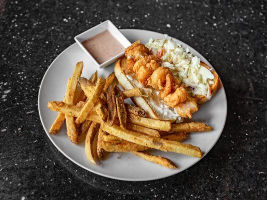 Dub's Shrimp Po'boy