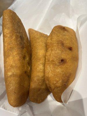 empanadas de maíz - chicken, beef, cheese