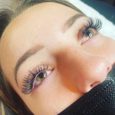 Classic lashes