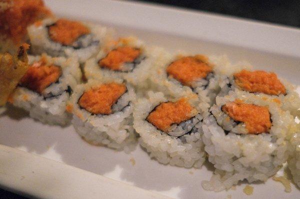 Spicy salmon roll