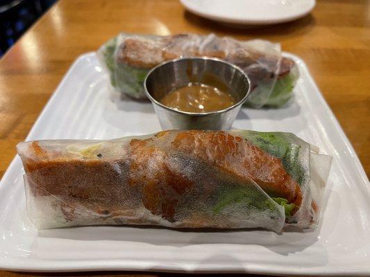 Grilled pork 2 Spring Rolls