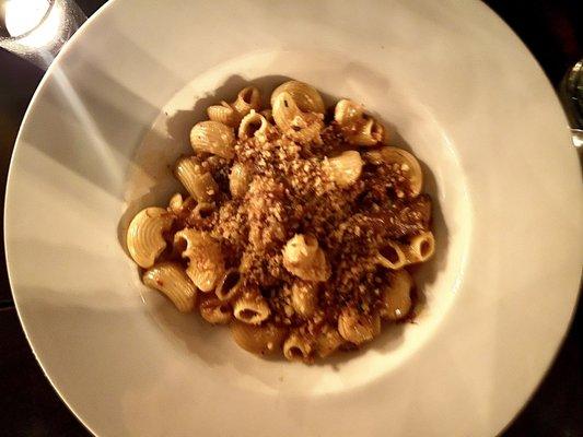 Duck Lumache with duck confit, caramelized fennel, & rosemary breadcrumbs