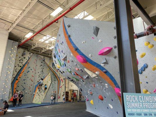 Bouldering wall