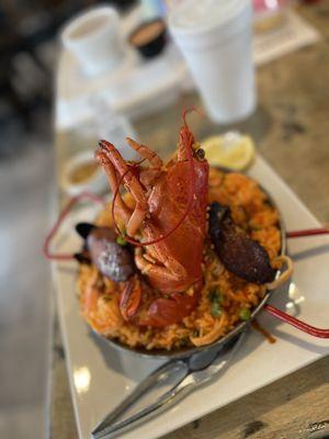 Seafood paella