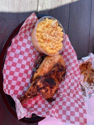 Bbq chicken + Mac and cheese