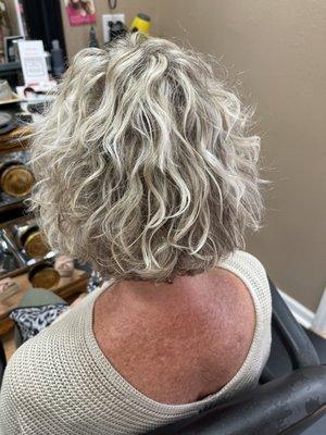 Deva Cuts, treat those curls with love. They look great when your stylist knows what's she is doing.