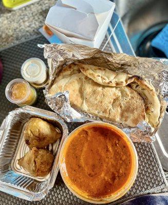 JOY'S SPECIAL: Chicken Tikka Masala Samosa Garlic Naan