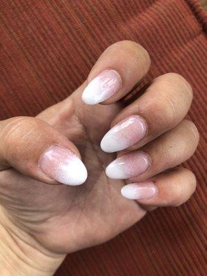 Ombré Dip pink & white by Pearl Nail Salon