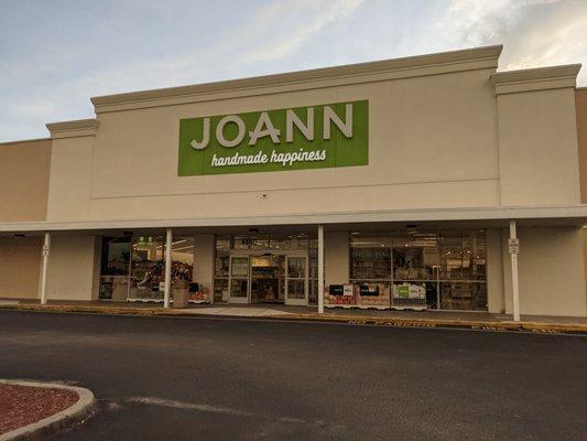 JOANN Fabrics and Crafts, Fort Myers