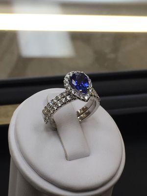 White gold ring, Tanzanite