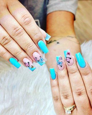 Butterfly nails