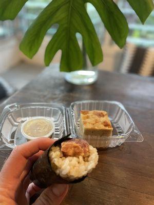 Spicy tuna hand roll and bread pudding - WOW