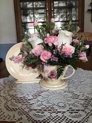 Victorian Teacup Bouquet