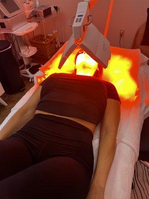 Red Light Therapy produces a quantifiable difference in the skin's texture and appearance. Reduces and eliminates fine lines and wrinkles!