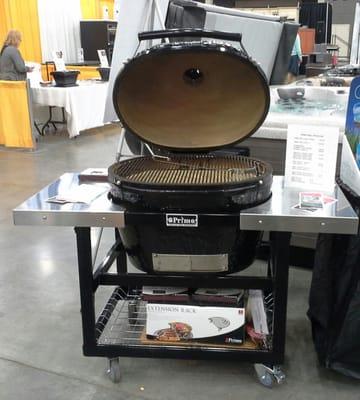 We carry five top-of-the-line grill brands to meet your outdoor entertaining needs.