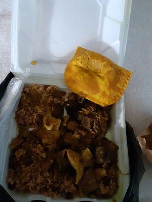 Curry Goat , spicy beef patty