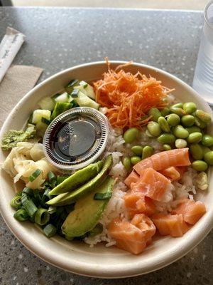 Salmon, Poké bowl