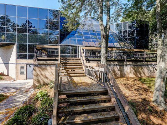 Outdoor Deck at The Solarium