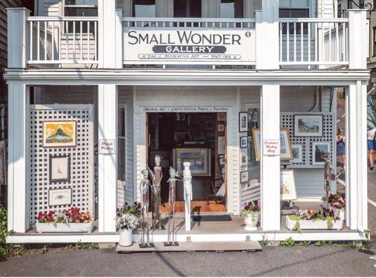 Small Wonder Gallery & Frameshop