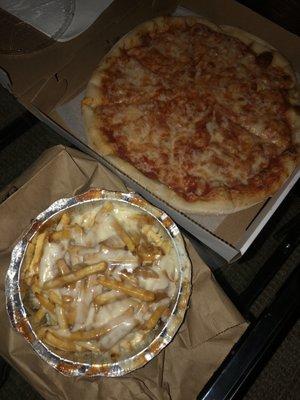 Disco fries and small plain pizza