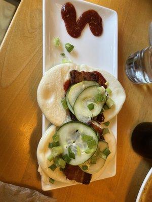 Steamed bun with pork belly