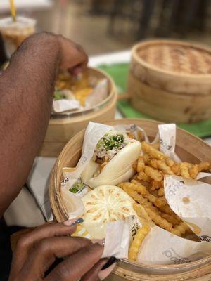 Crispy Chicken Combo (Online Exclusive) Creamy Veggie Szechuan Fries