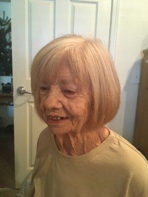 After Jennifer worked her magic on my sweet 93 yr old mom -- doesn't her hair look amazing?!! :)