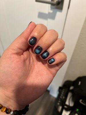 Cat eye gel polish