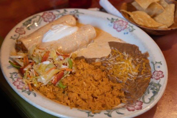 Enchiladas con crema