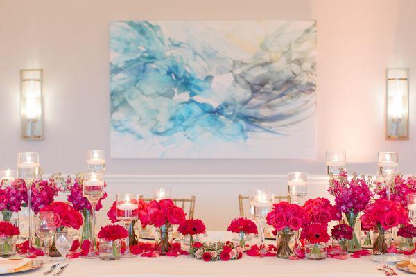 Wedding head tablescape, hot pink, roses, gerbera daisy