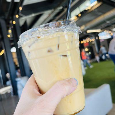 Honey butter iced latte ( half sweet )