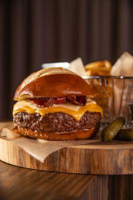 WAGYU BACON CHEESEBURGER