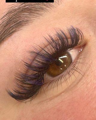 Volume cat eye eyelash extensions